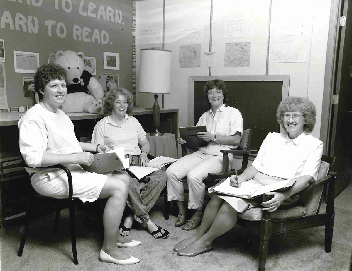 1990 - First CMC Volunteers and Executive Director